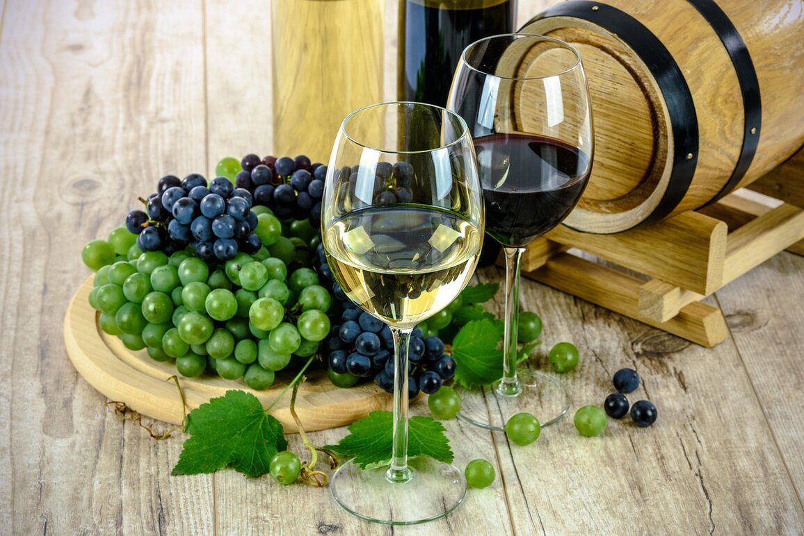 Calici di vino calabrese dell’Azienda Agricola Longo